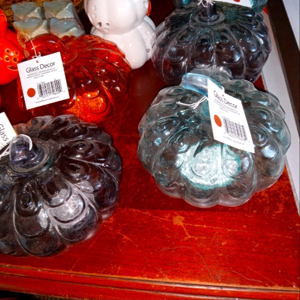 Glass decorations for fall